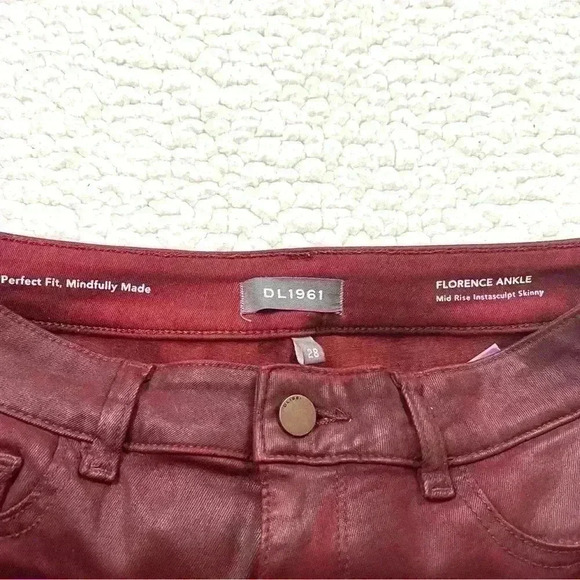 DL1961 Florence Mid Rise Merlot Coated Ultrasculpt Skinny Ankle Jeans Size 28 - Picture 12 of 16